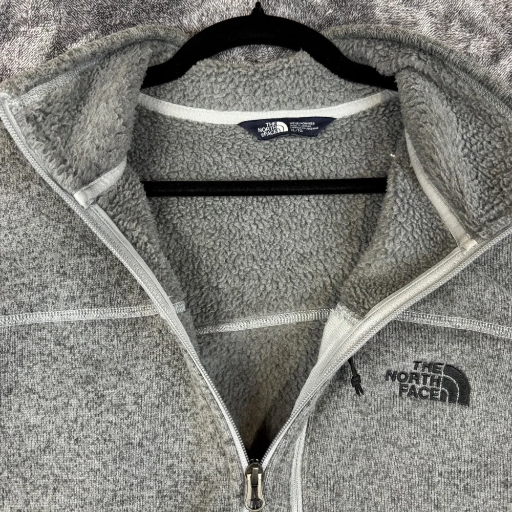 The North Face Fleece Pullover Mens XL Gray Gordon Lyons 1/4 Zip Sweater Jacket
